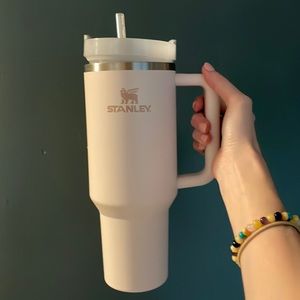 New Rose Quartz 40 oz Stanley Tumbler